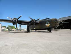 B-24 Ol' 927 Nose Art